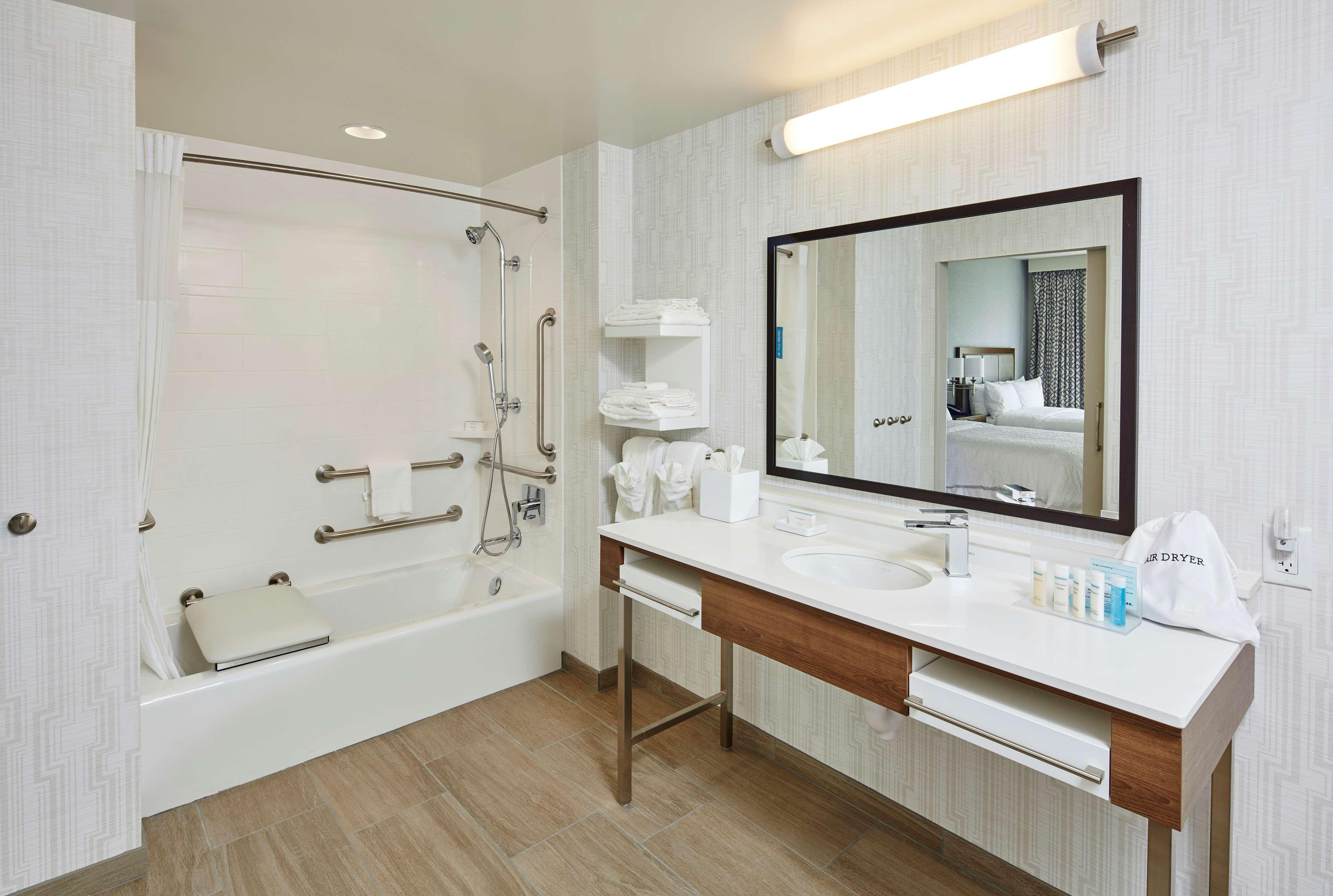 Hampton Inn & Suites Sacramento At Csus Εξωτερικό φωτογραφία