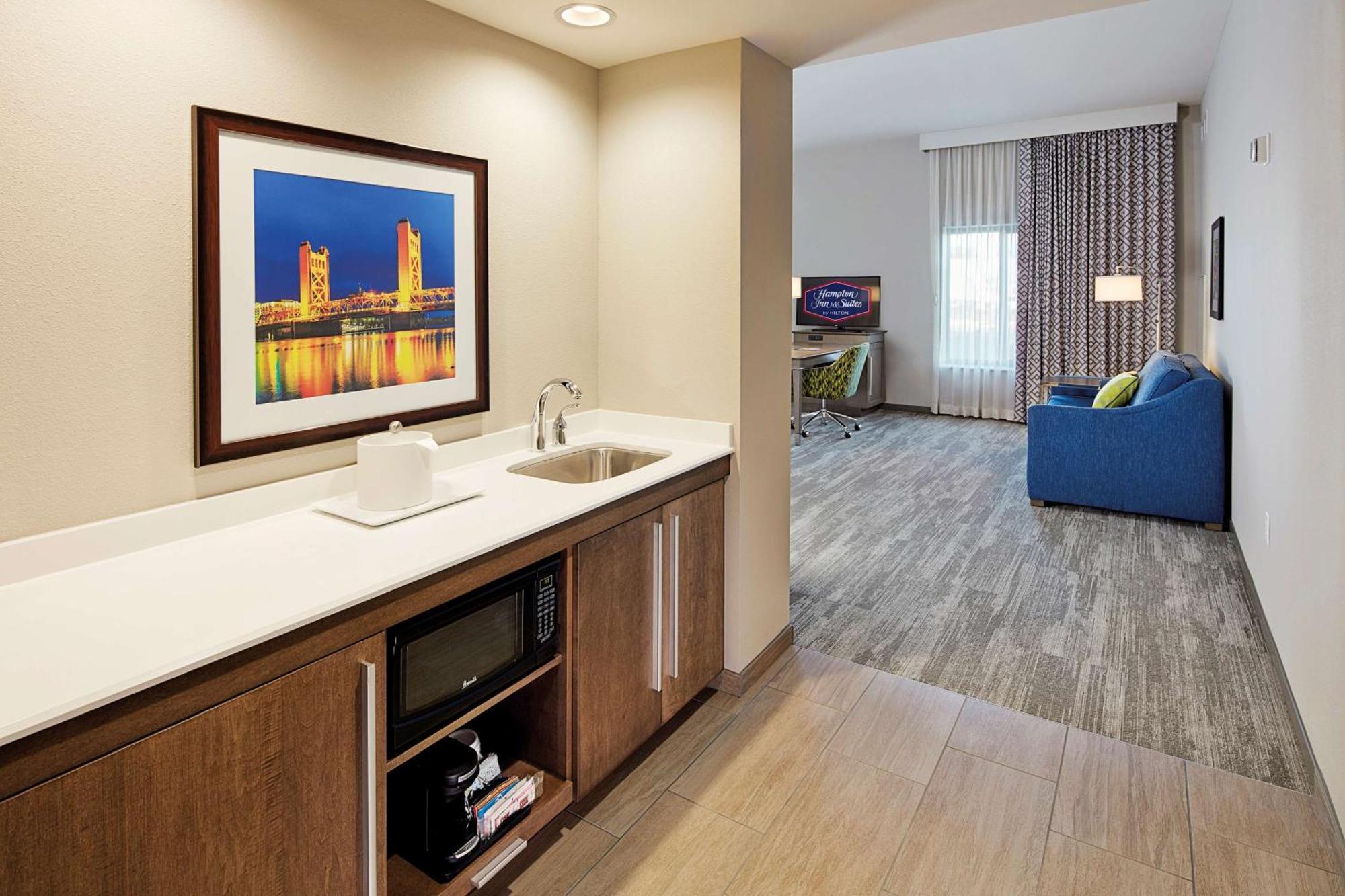 Hampton Inn & Suites Sacramento At Csus Εξωτερικό φωτογραφία