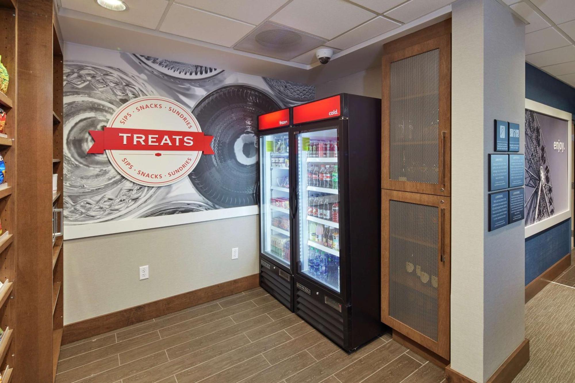 Hampton Inn & Suites Sacramento At Csus Εξωτερικό φωτογραφία