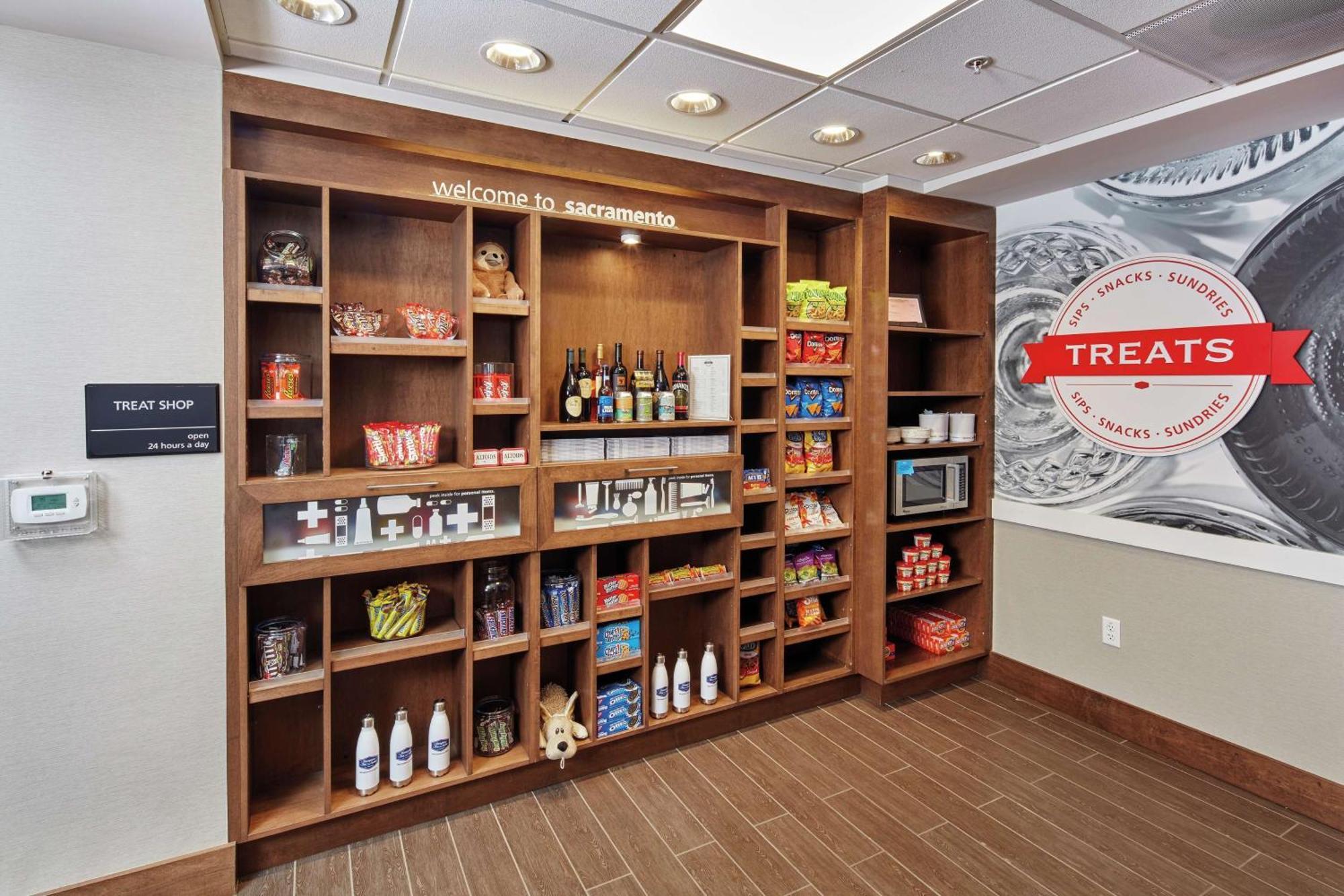 Hampton Inn & Suites Sacramento At Csus Εξωτερικό φωτογραφία